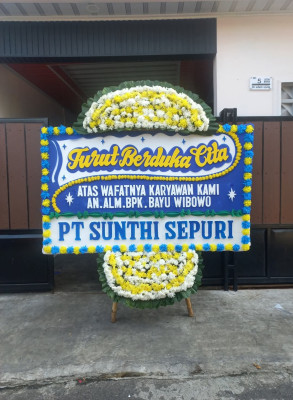 Papan Bunga Duka di Garut