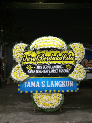 Papan Bunga Duka di Garut